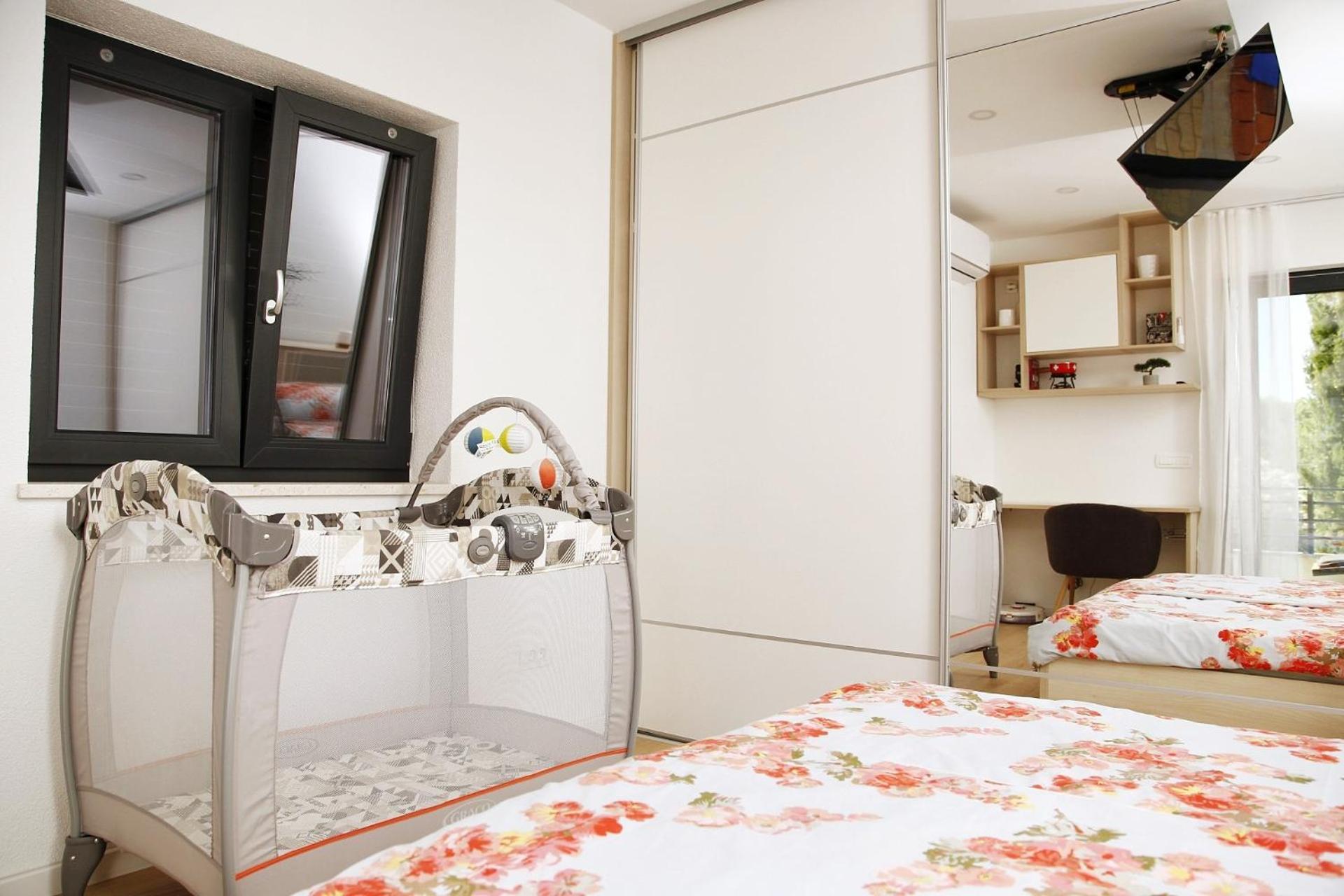 Apartment Zaza - Home & Style - King Bed, Modern, Parking Privlaka  Exterior photo
